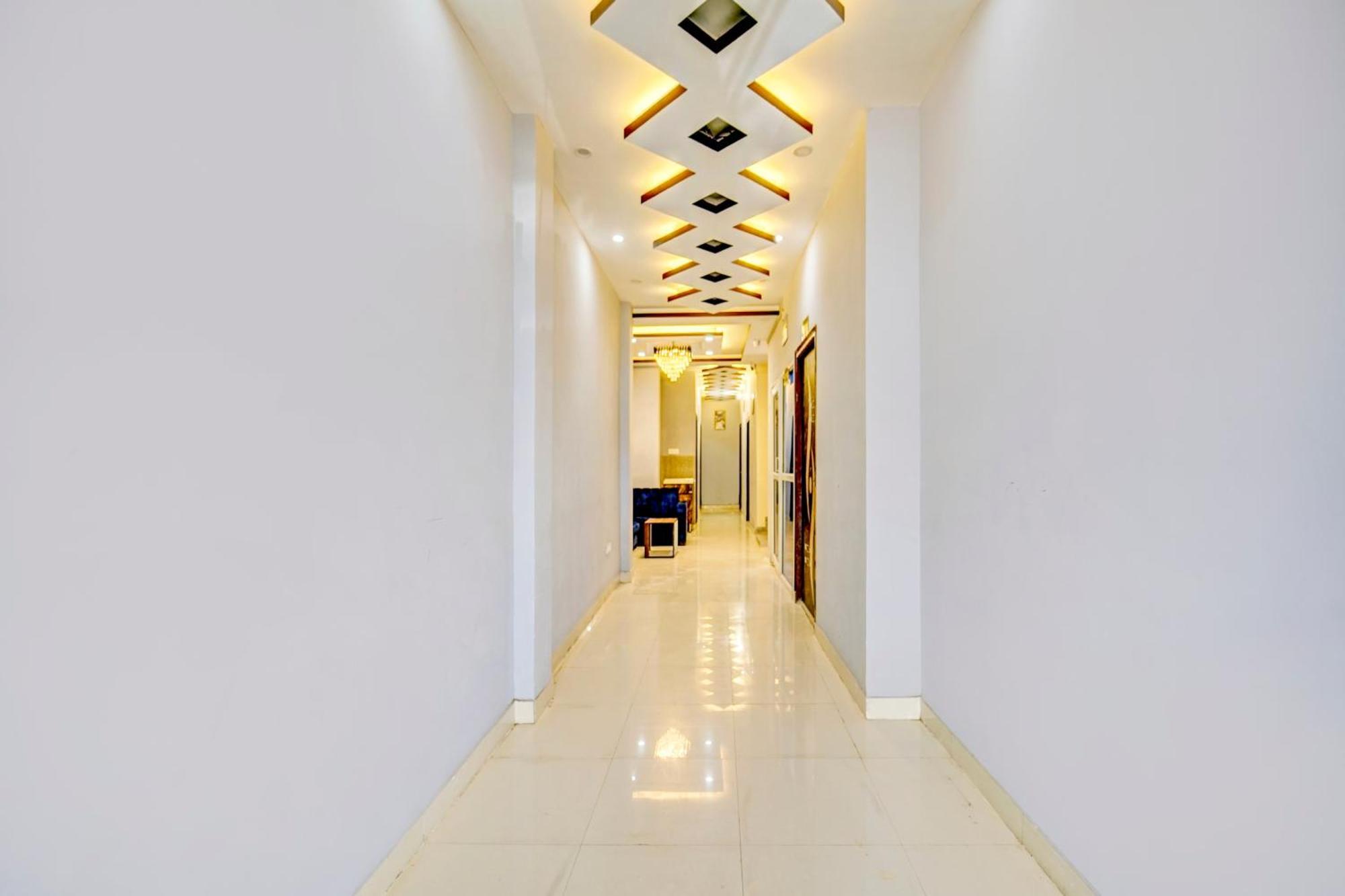 Super Townhouse Anisabad Near Mahavir Sansthan Khagaul Extérieur photo