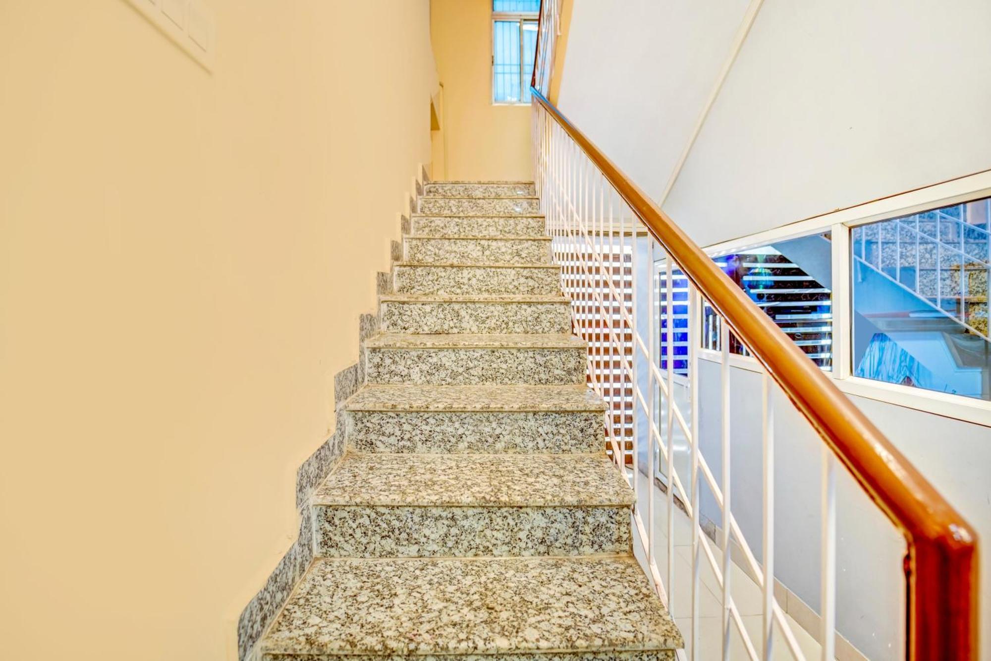 Super Townhouse Anisabad Near Mahavir Sansthan Khagaul Extérieur photo